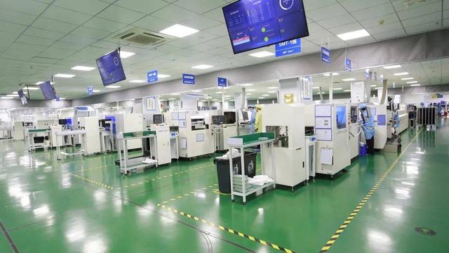 最高獎(jiǎng)勵(lì)500萬(wàn)元 重慶高新區(qū)出臺(tái)十條措施支持制造業(yè)高質(zhì)量發(fā)展